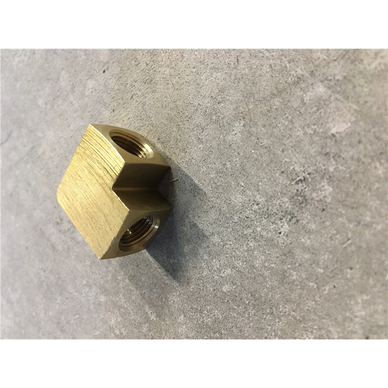 COUDE FF 1/8 NPT