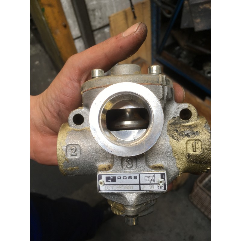 VANNE 3/2 HT G3/4" ECHAP.G1" NF KV6,8 PIL PNEU PV1275574 3340-1014