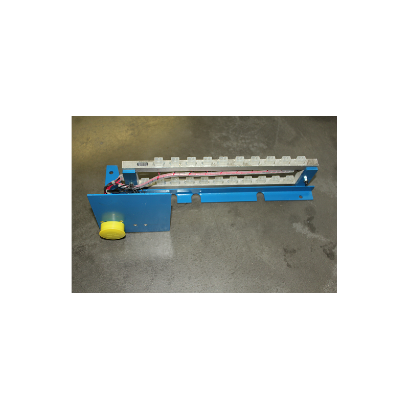 Platinum equipped identical to L905004